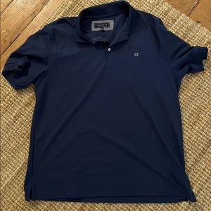Crown & Ivy men’s navy shirt!